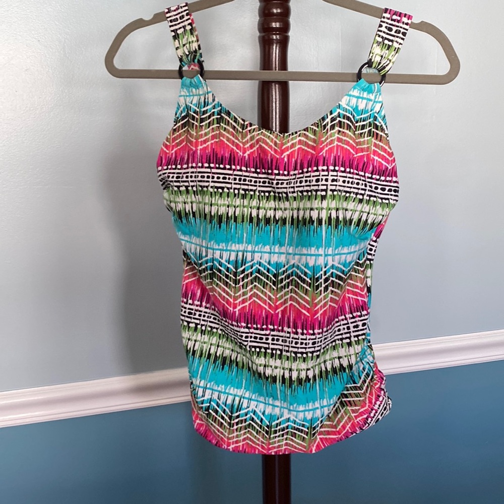 Tankini top, built in bra, D cup